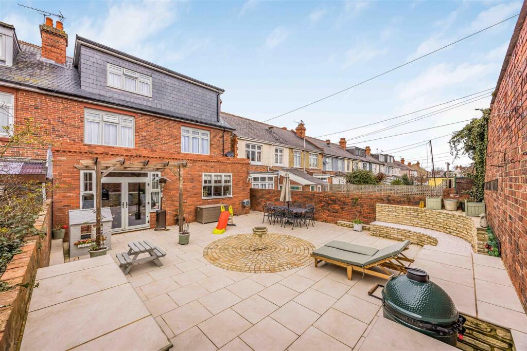 84 Northern Parade, Portsmouth-Small-PorticoMarket