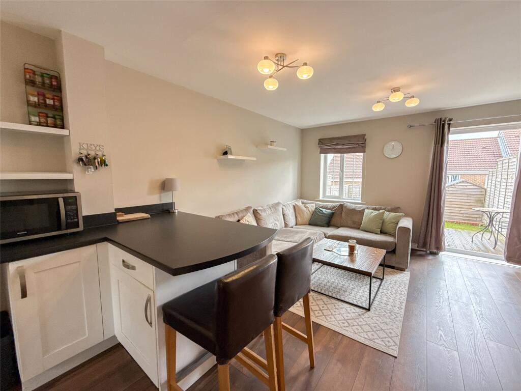 Breakfasting Kitchen