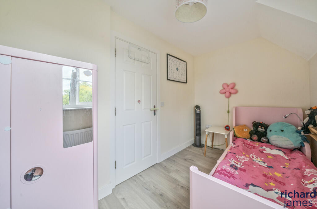 62582c2bce7c41b79b25099fc227f241