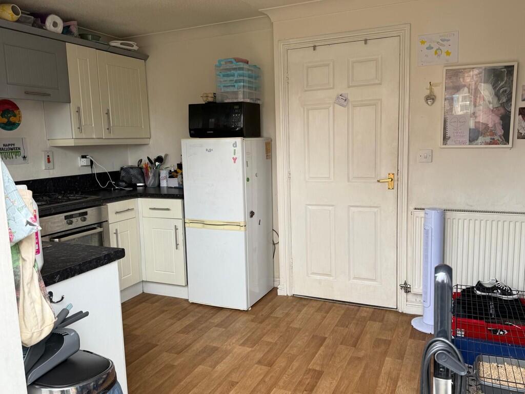 Additional Kitche...