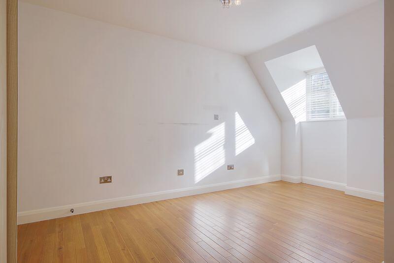 Adelphi Court, Manor Road, East Cliff