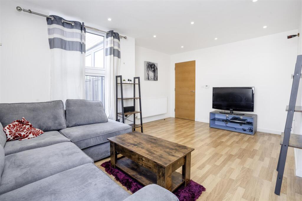 Davidson Frost-Wellings, DFW, Brindley Court, Stan