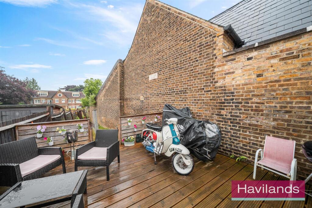 Harwoods Yard-19.jpg