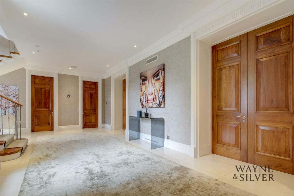 A-FOYER-2.jpg