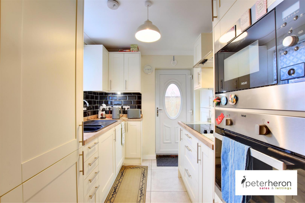 Open Plan Kitchen/Dining Area