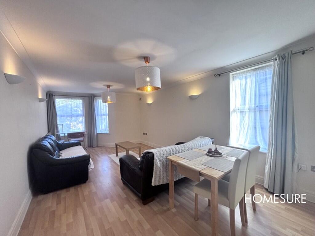 OPEN PLAN LIVING ...