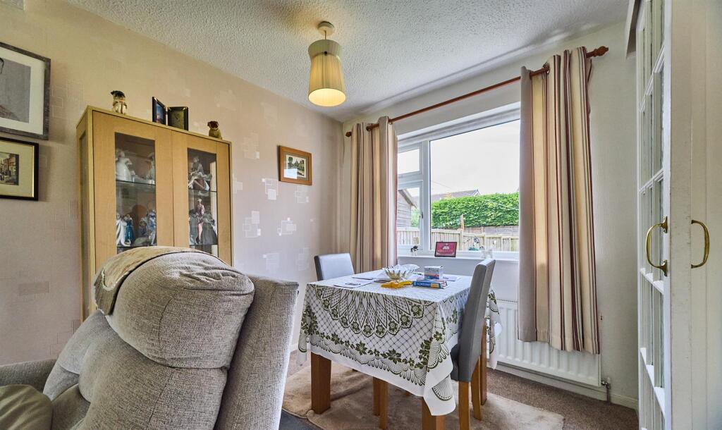 Through Lounge/Diner