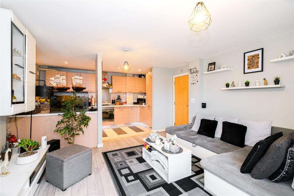 Reception/Kitchen