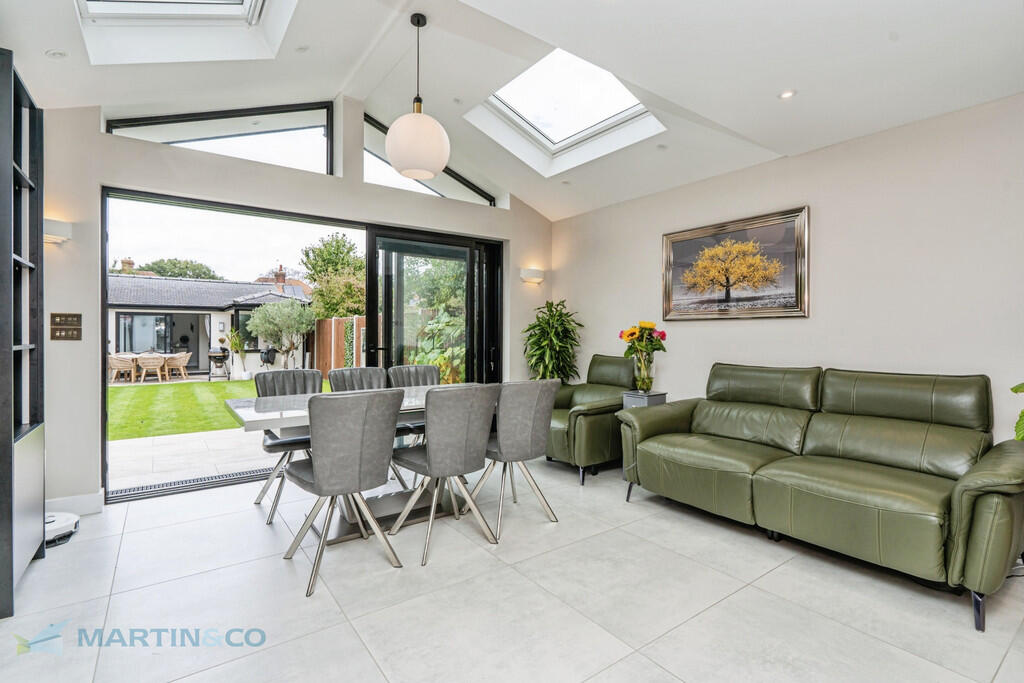 gu229hs-fa-dsc018...