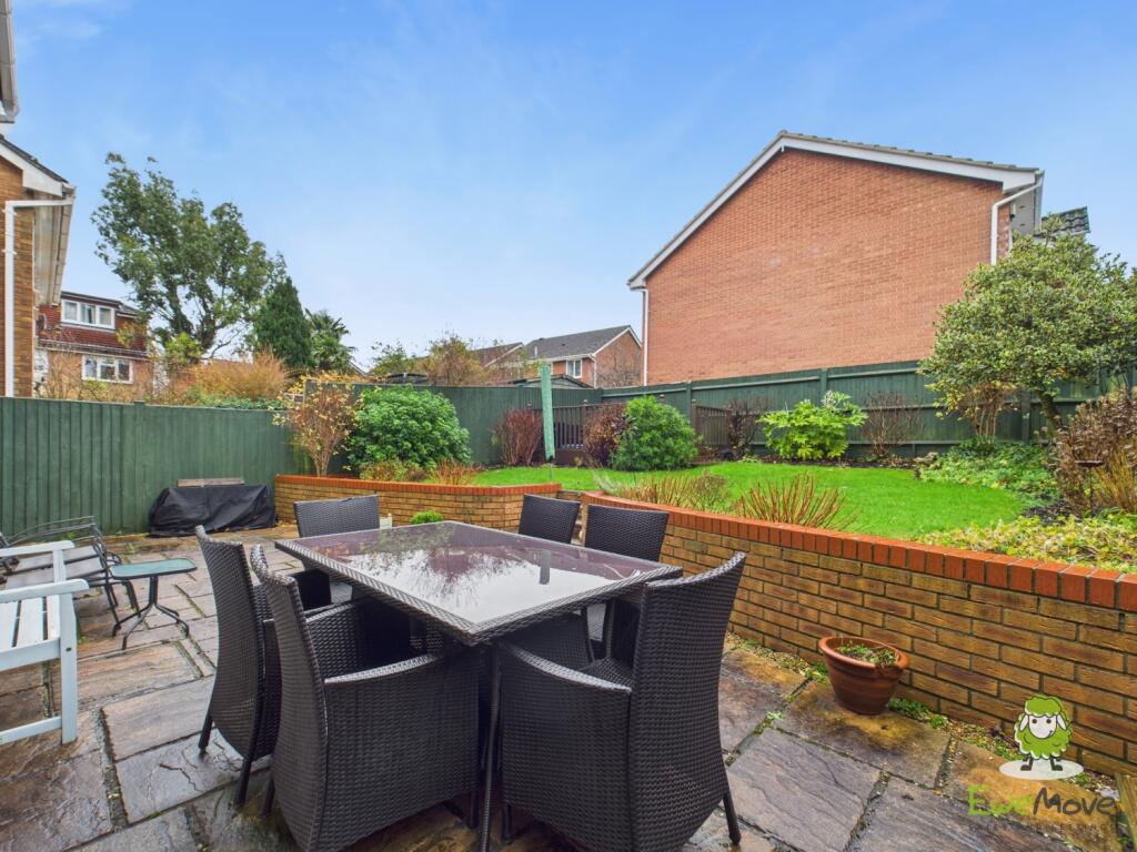 EweMove Estate Agents Basingstoke - Wood Close - G