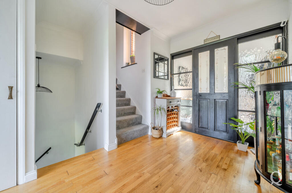 e2b2f934-f78a-48e...