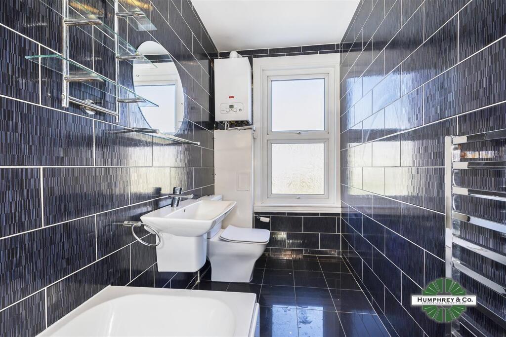 30   Century Road -012.jpg