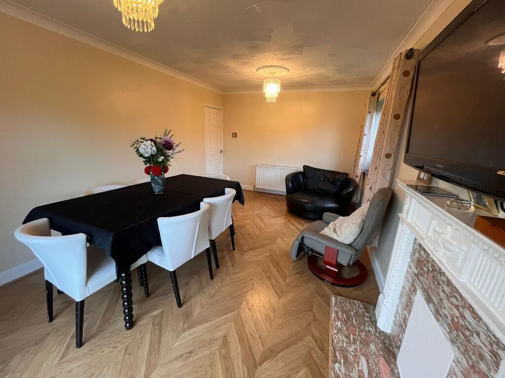 Lounge/Diner