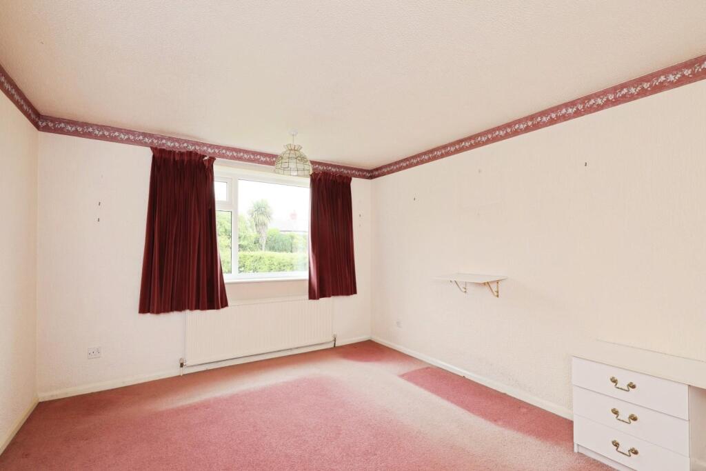 BEDROOM NO.1