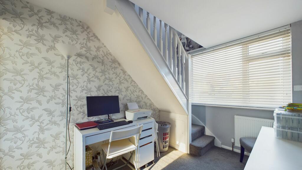 Landing/Study Area