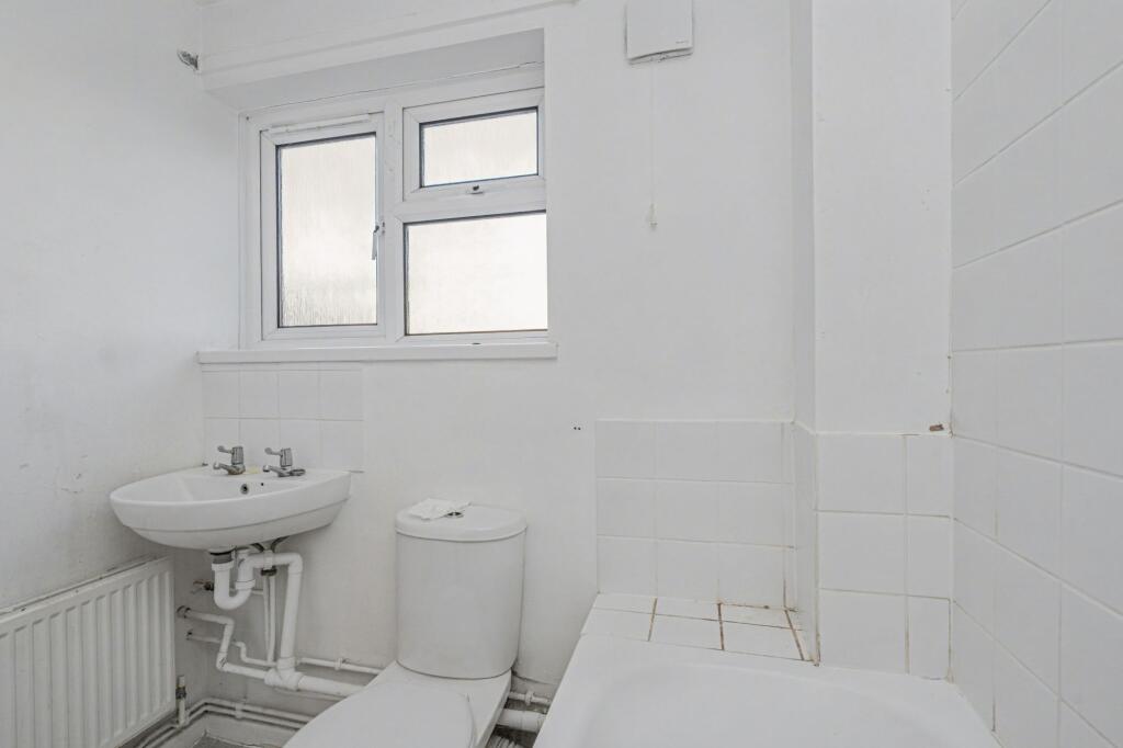 26 Ditchling, Bracknell, RG12 7RG