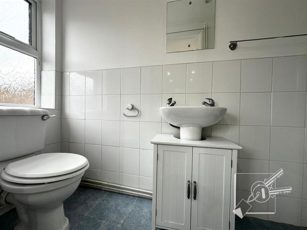 Downstairs Shower Room