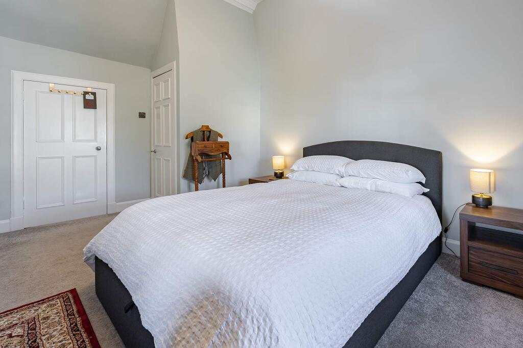 Principal Bedroom - Second Floor Flat, West Port House