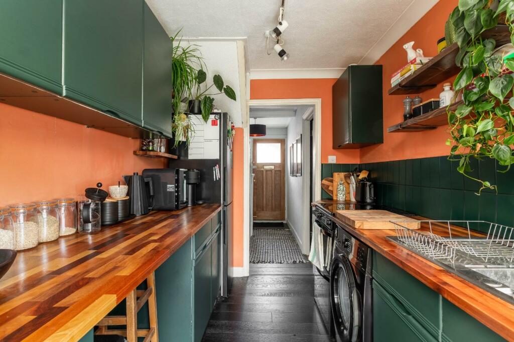 19 Old Shoreham Road-9.jpg