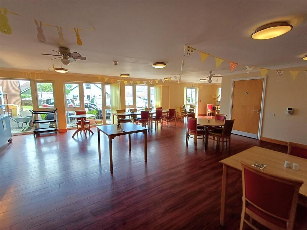 Communal Restaurant