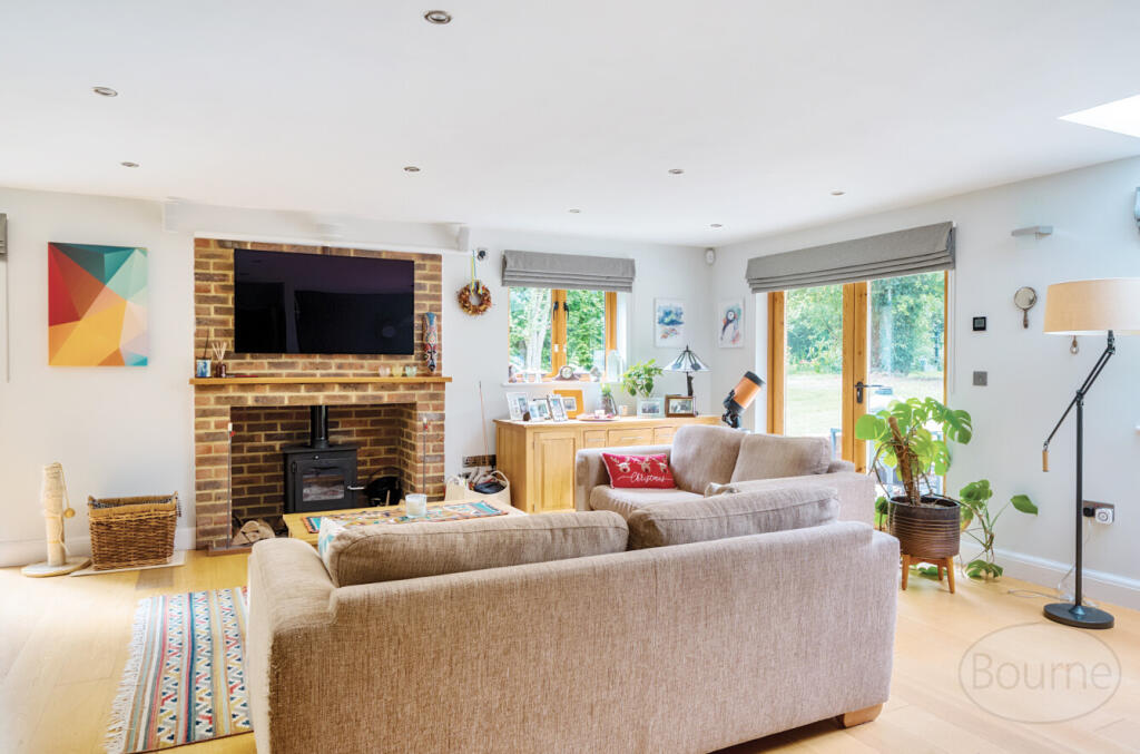 156d33c8-4f81-410...