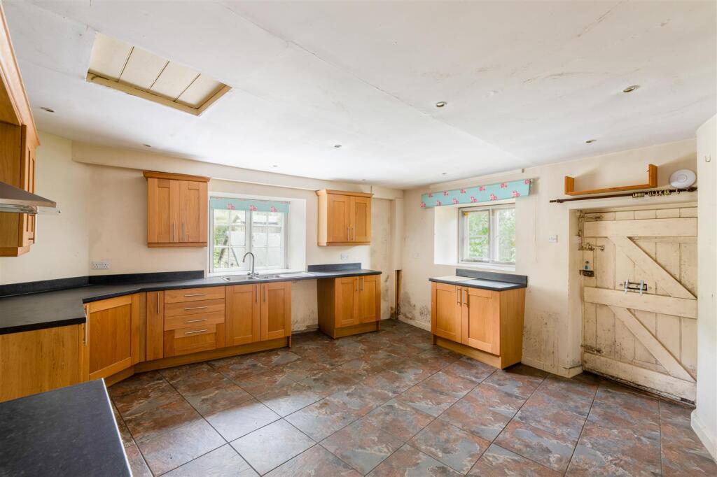 The Vicarage-43.jpg