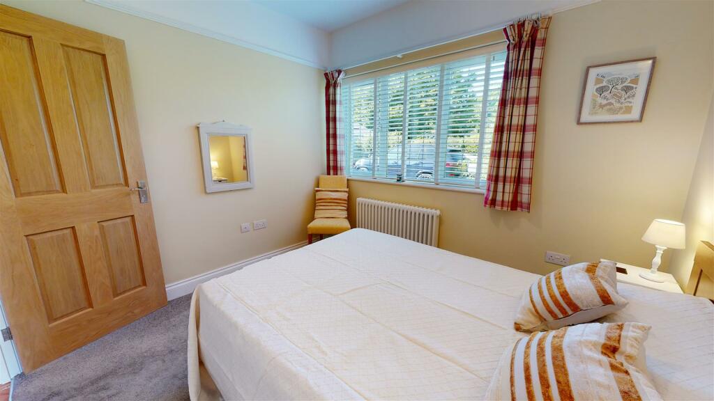 Hazel-Hill-StFlorence-Milton-Tenby-05282023_171236