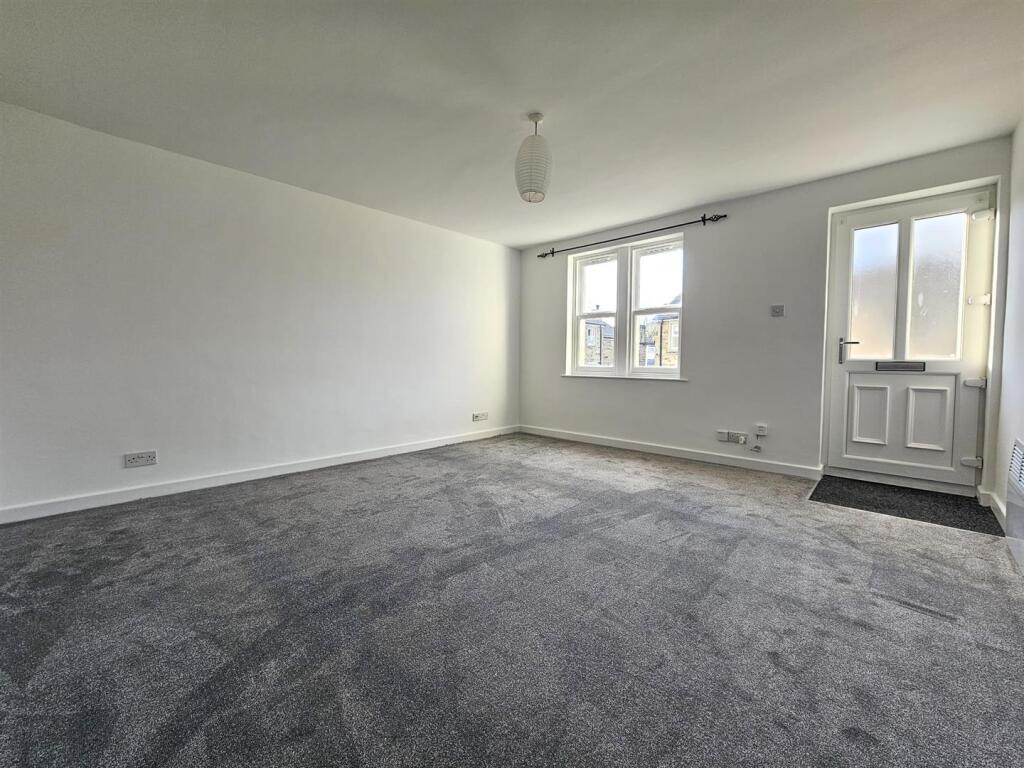 1 bed apartment, Silsden