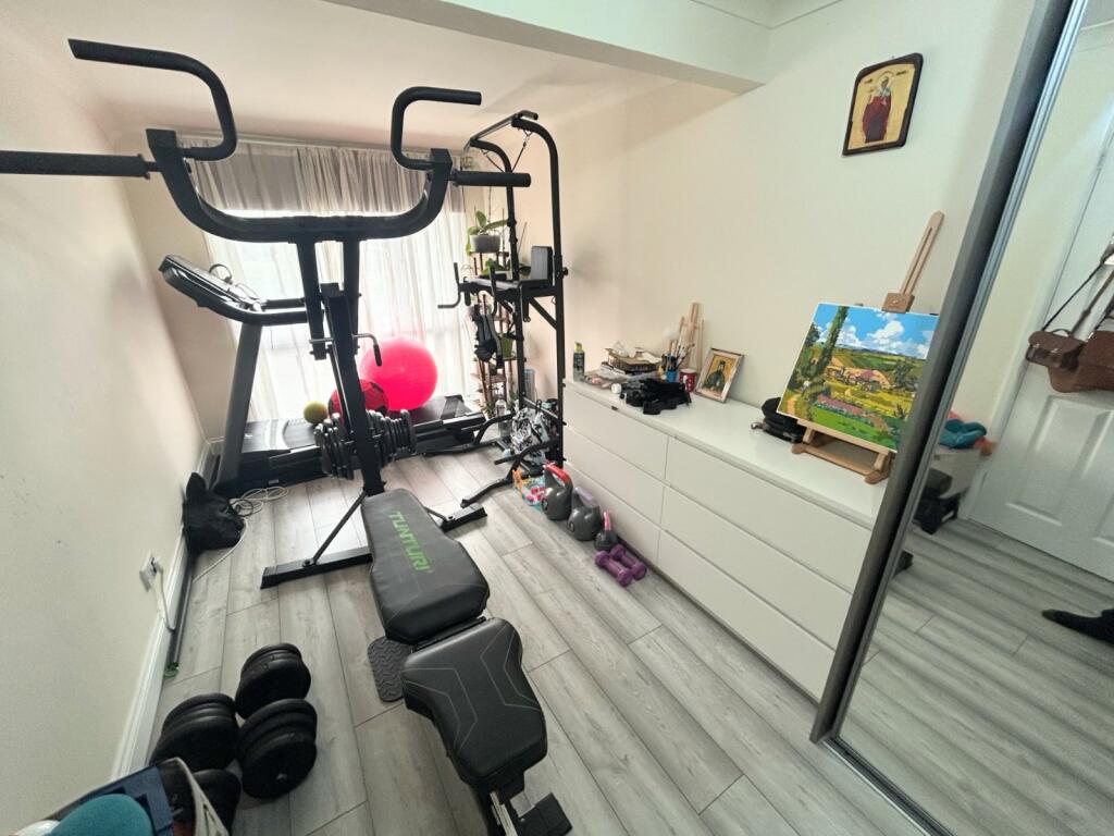 Sitting Room/Bedroom