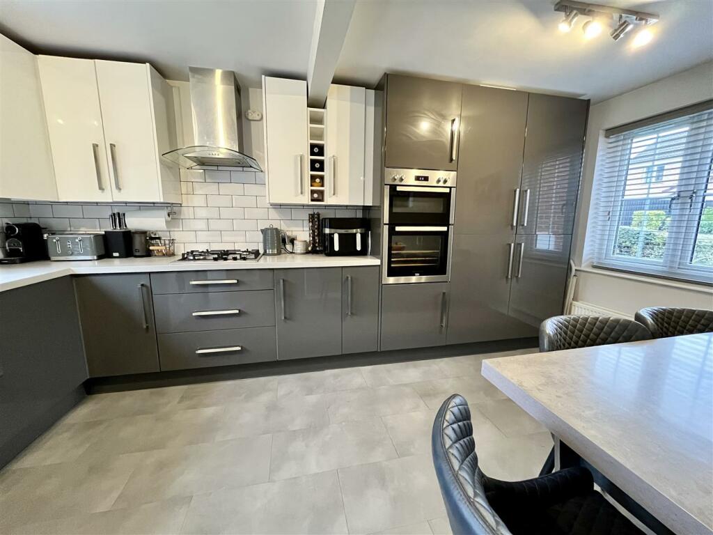 Open Plan Dining Kitchen