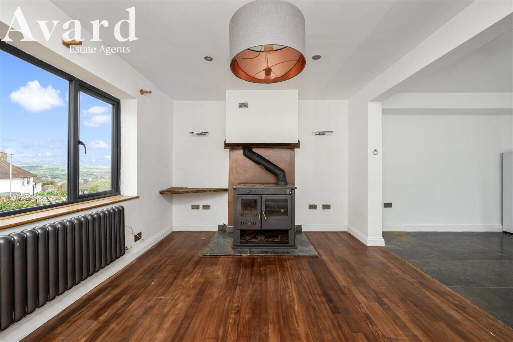 Warnham Rise_9-014.jpg