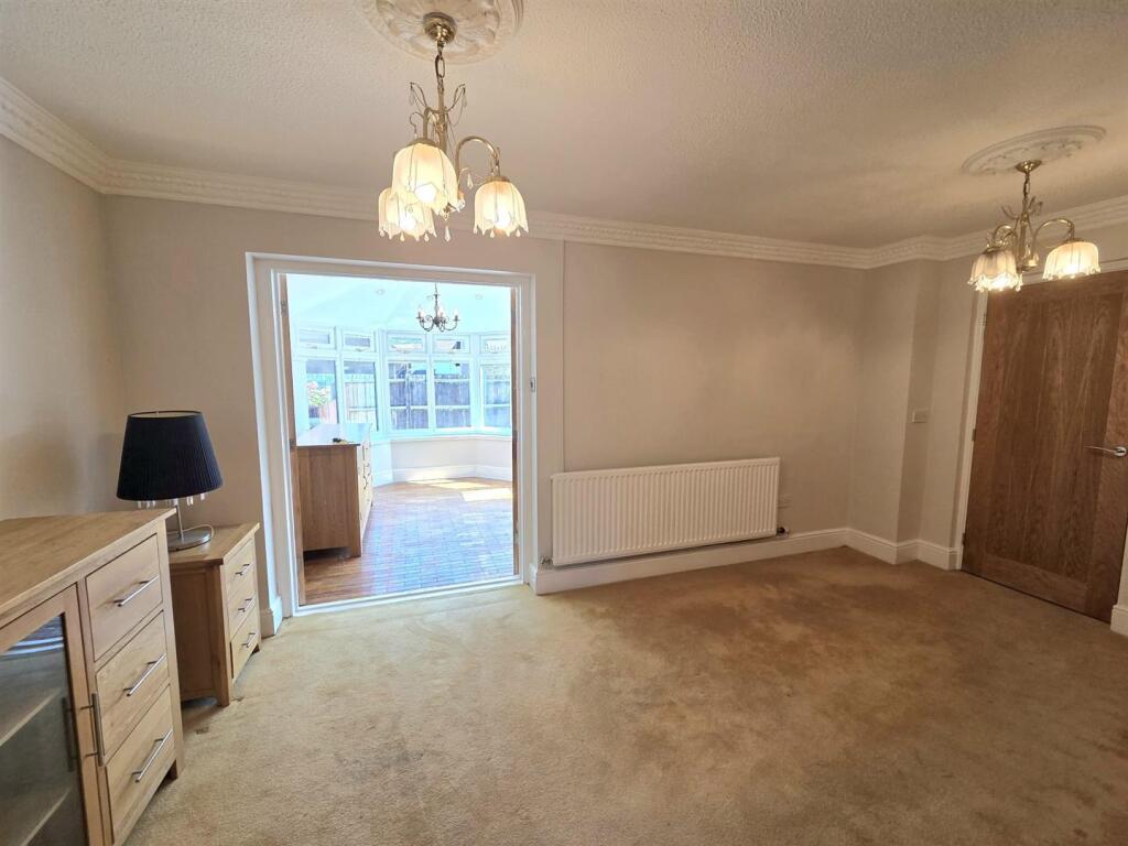 WhatsApp Image 2025-07-10 at 15.18.50.jpeg