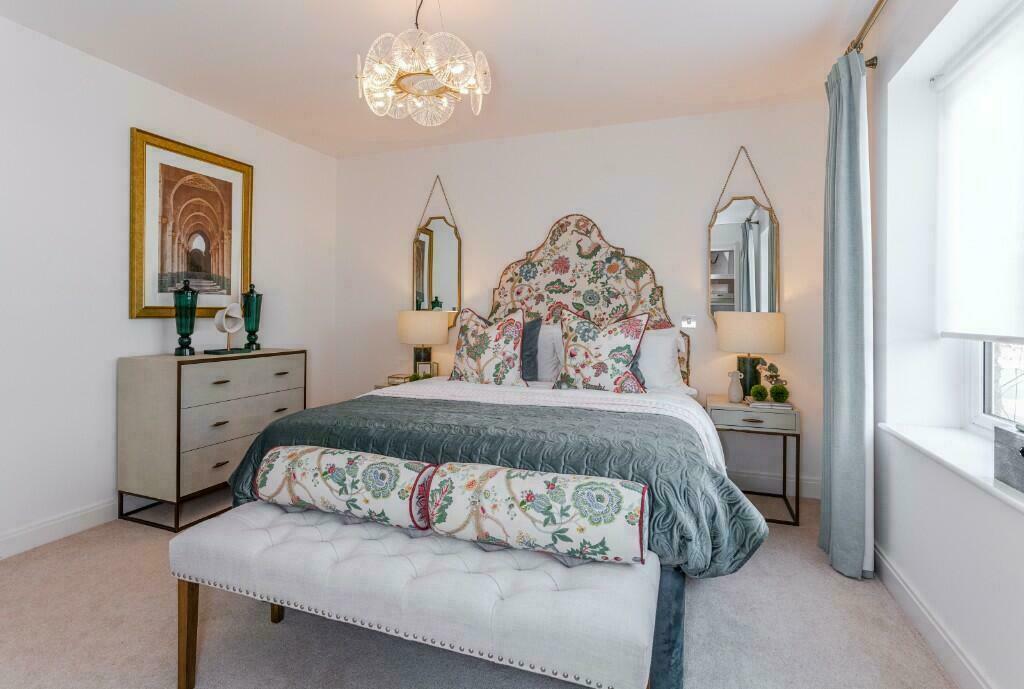 Showhome 