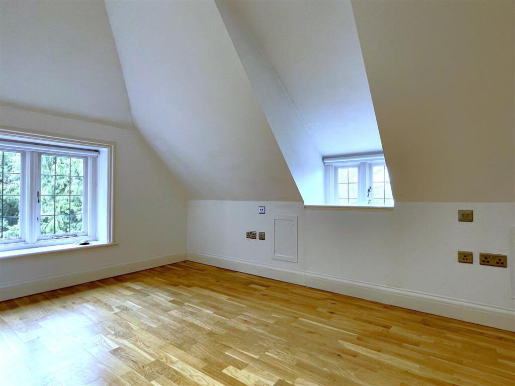 A.Bed2.jpg
