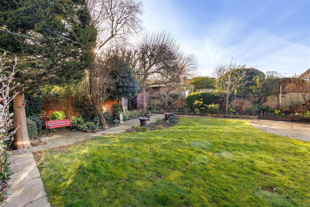 10 Orchard Drive (8).jpg