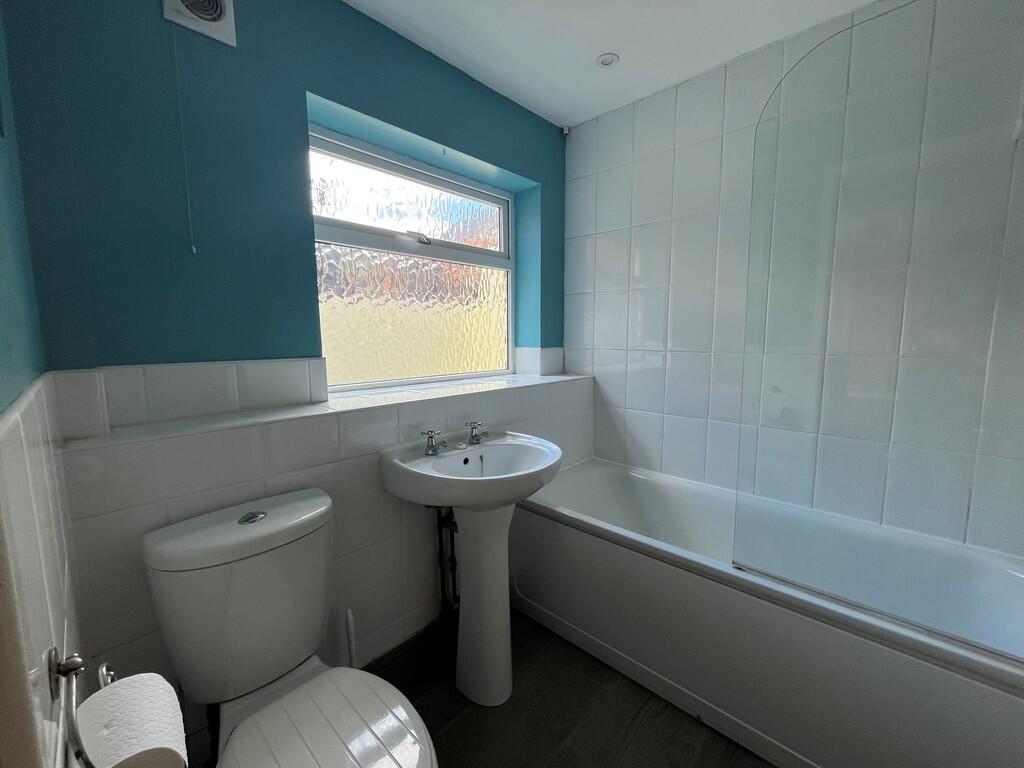 bathroom2