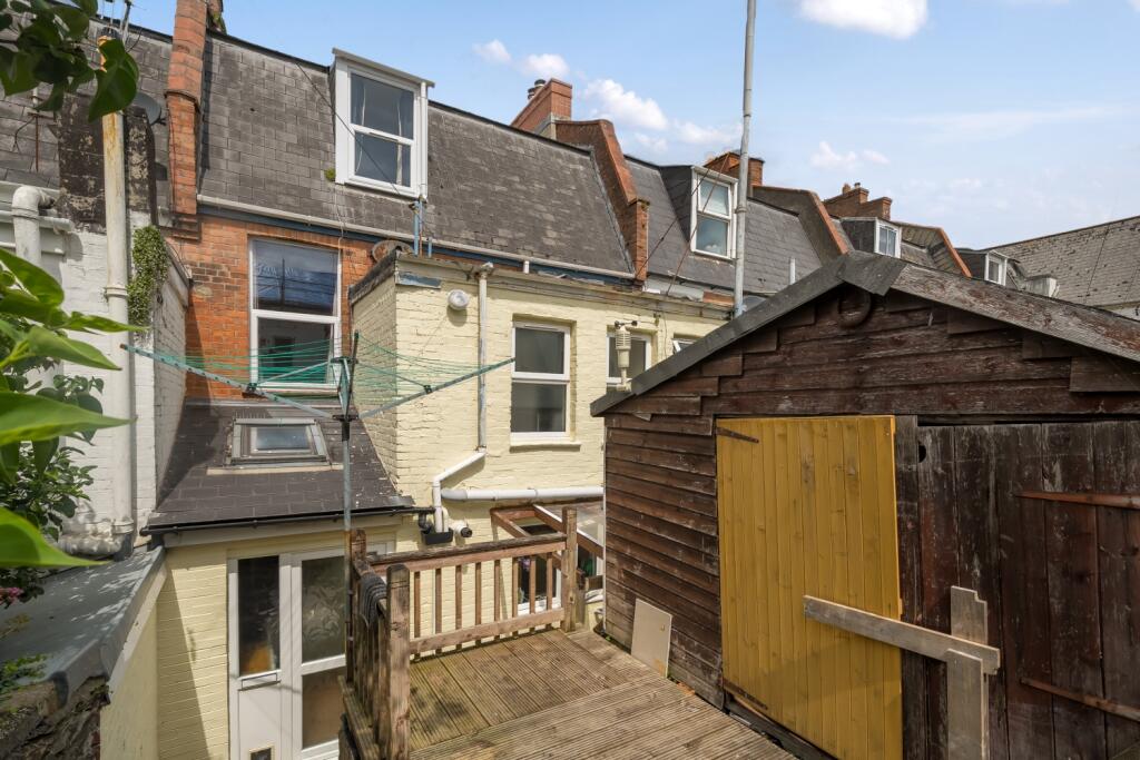 1310281-18-684c31713b398