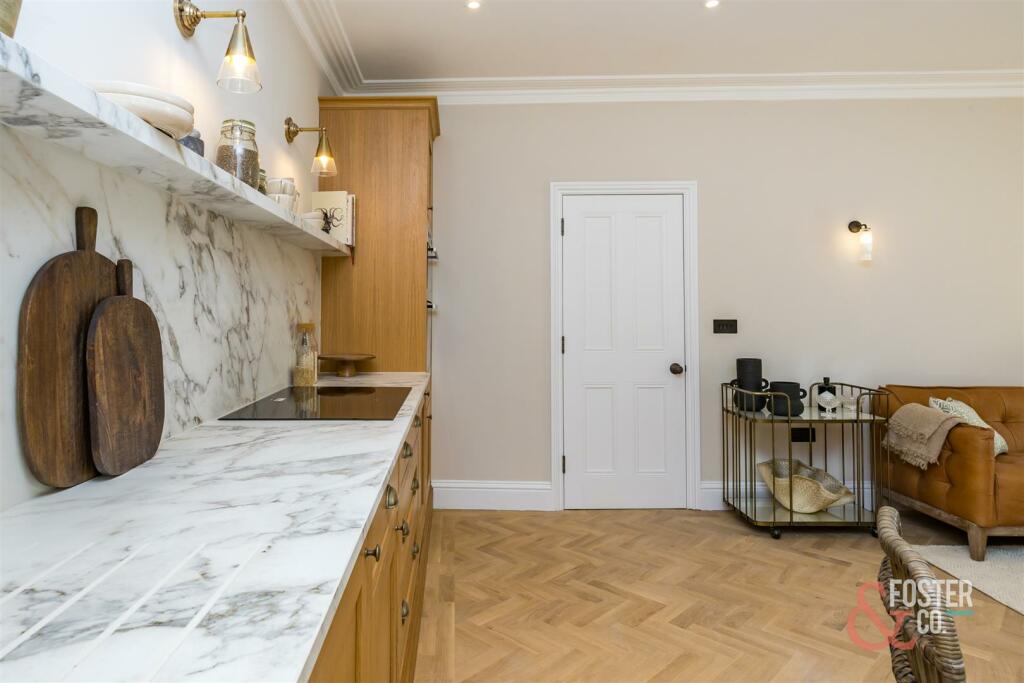TTF Third Avenue 15 East Facing Hove_012.JPG