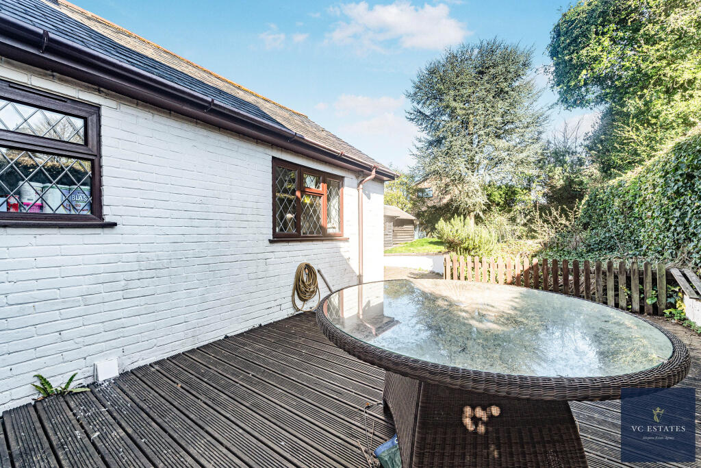 247kempshottlane-53