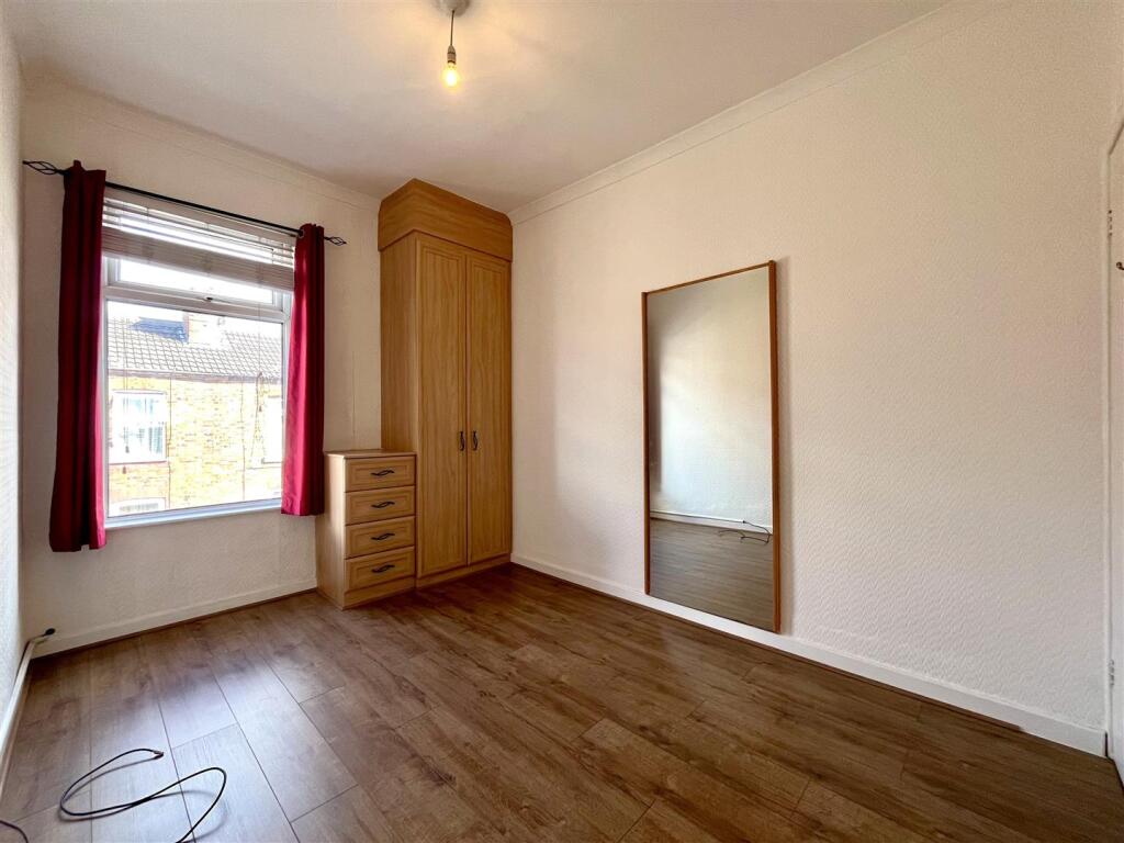 Bedroom 1 Aspect 2