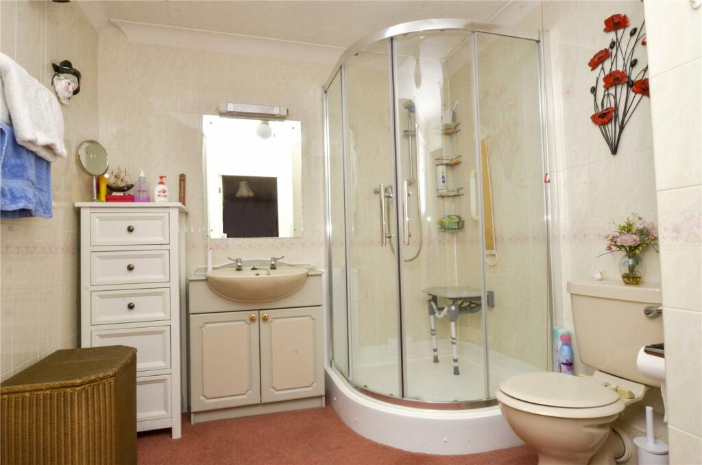 Ensuite Shower Room