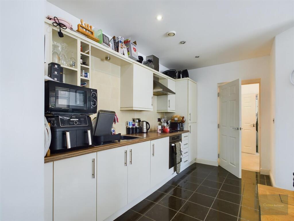 CAM03907G0-PR0047-ST