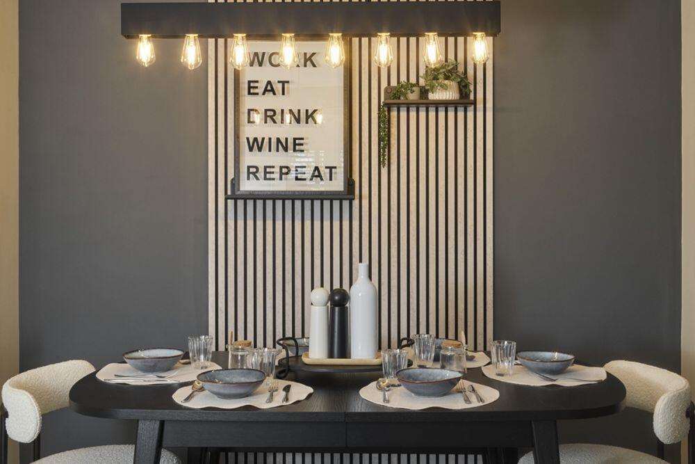 4 Crest Nicholson at Branston Locks The Ashford Internals Dining Area