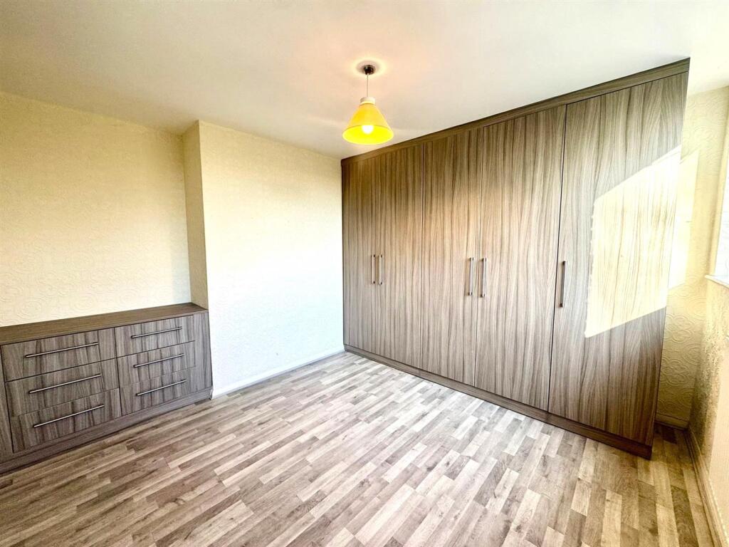 PHOTO-2025-12-02-15-42-30 3.jpg