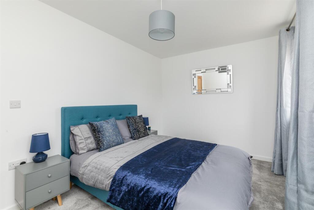 Whested Road, 23, Lower Flat-2.JPG