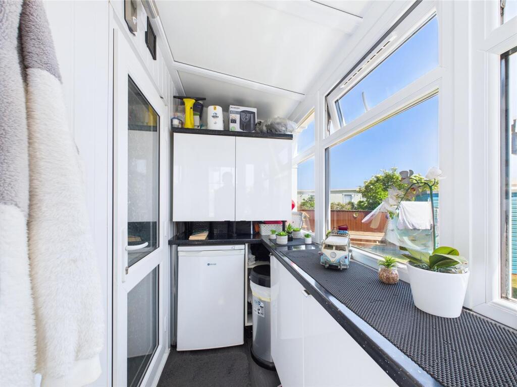 Entrance Hall/Side Extension