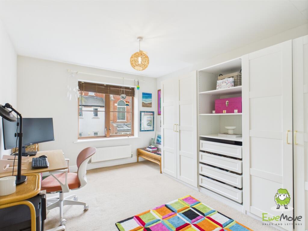 EweMove Estate Agents Basingstoke 