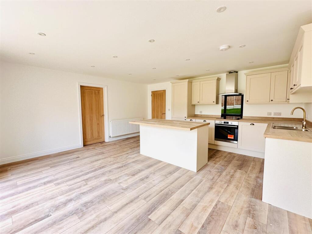 Open Plan Kitchen Diner