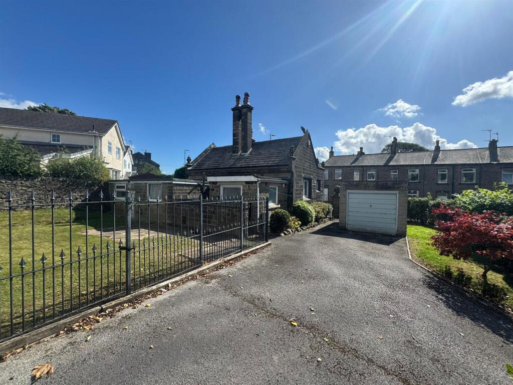 Rear Garden and Garage