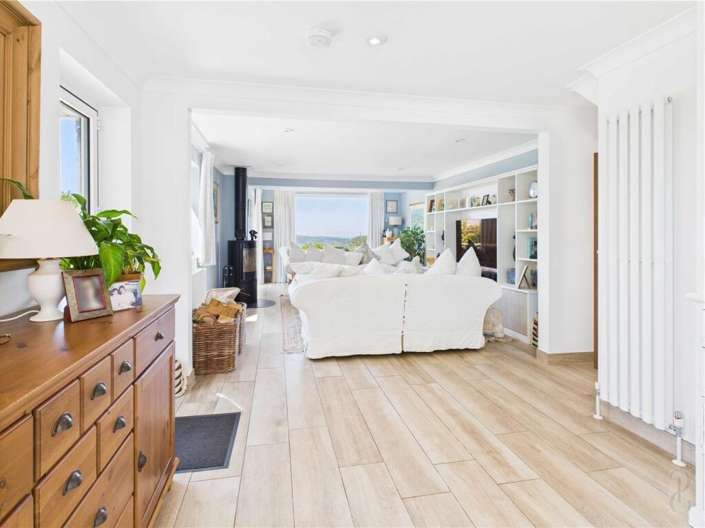 kitchen/family room 4